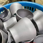 Asme, Din, Jis Carbon Steel Stainless Steel Butt Welding Pipe Fittings Concentric Eccentric Reducer